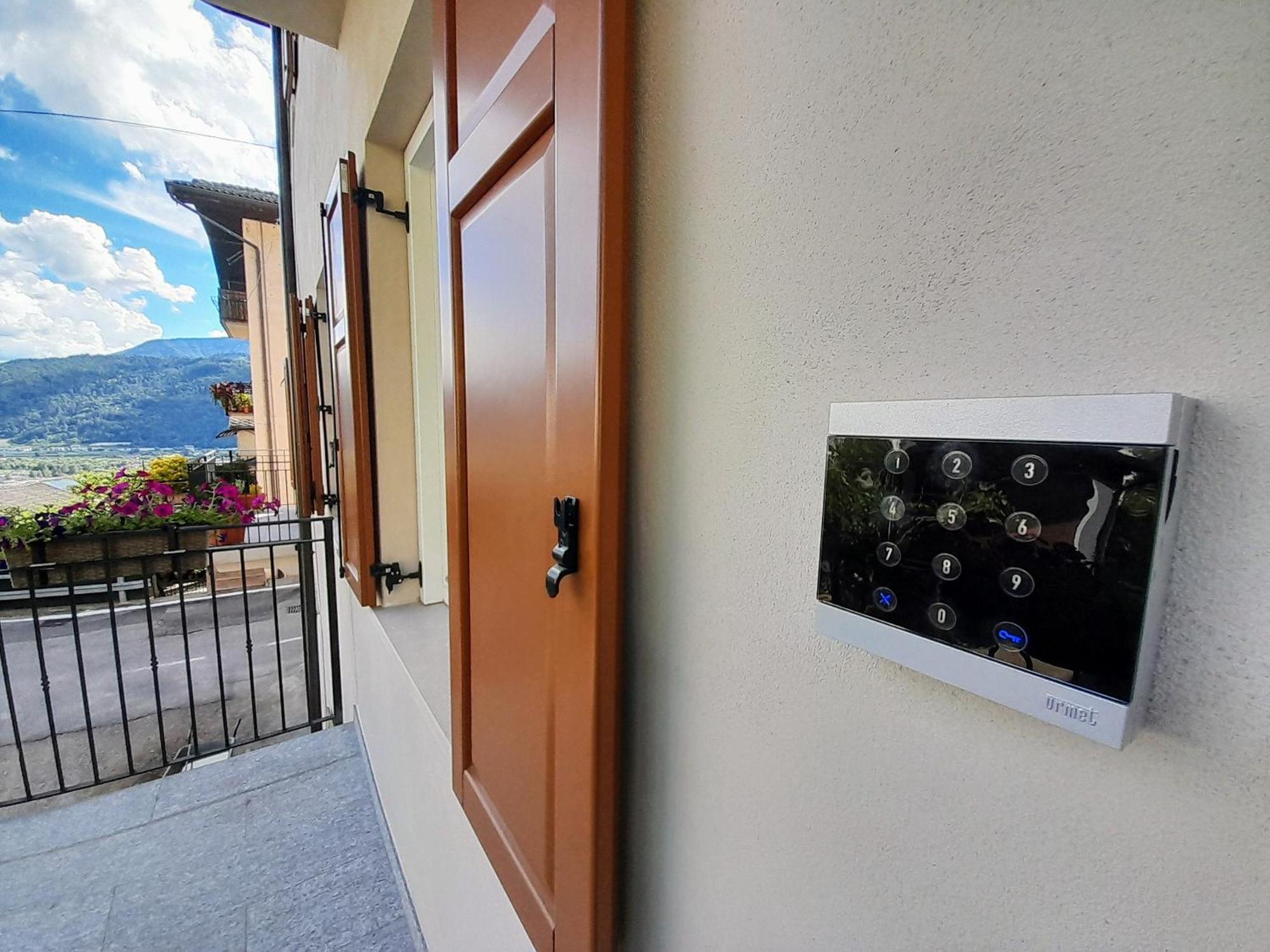 Ferienwohnung Casa Rosanelli Tenna Exterior foto